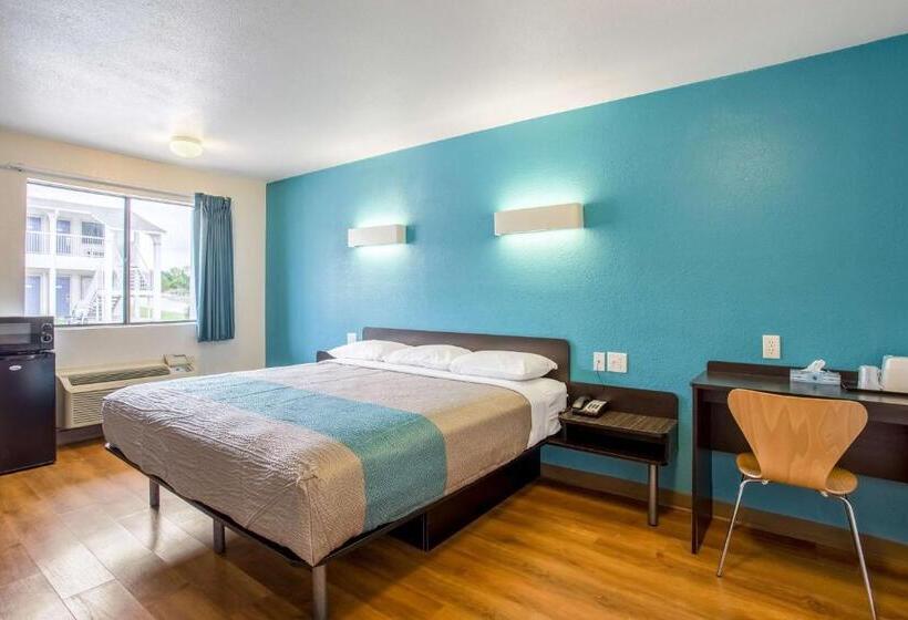 غرفة قياسية سرير كينج, Motel 6bryan, Tx  College Station