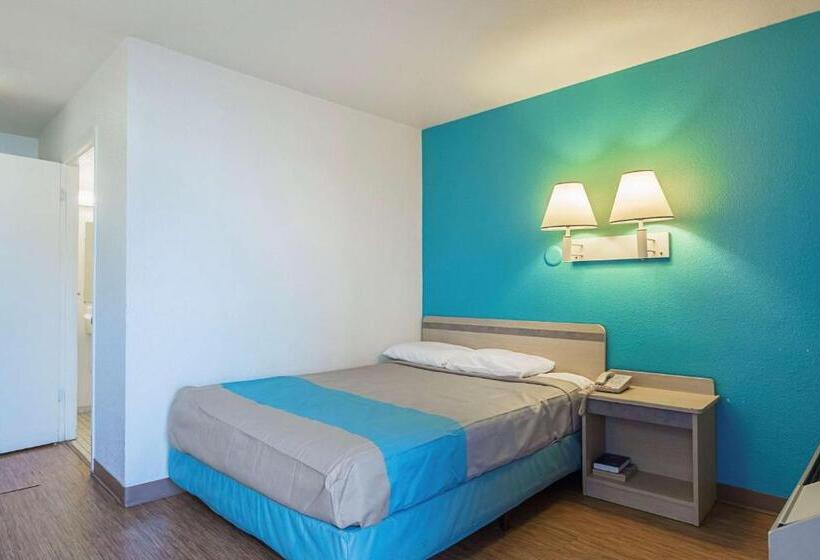 غرفة قياسية, Motel 6 Rochester, Mn