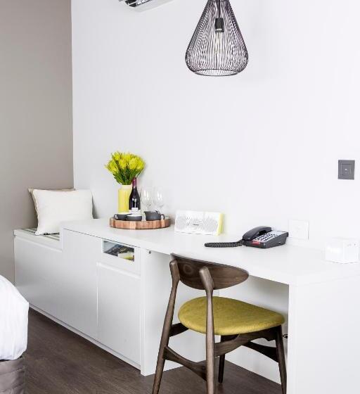 سوئیت اجرایی با تخت کینگ, The Kingsford Brisbane Airport, Ascend Hotel Collection