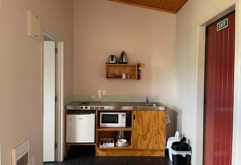 デラックススタジオ, Waitomo Lodge