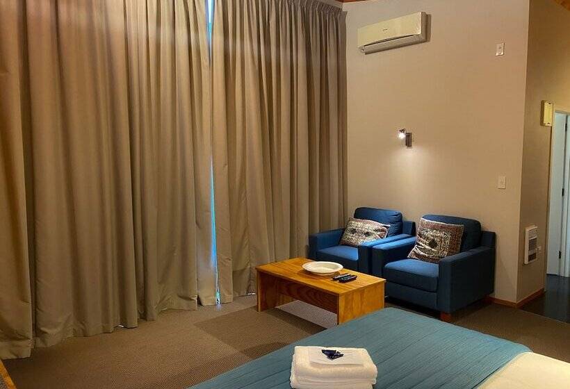 Студия Deluxe, Waitomo Lodge