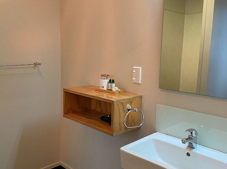 חדר סטודיו סטנדרד, Waitomo Lodge