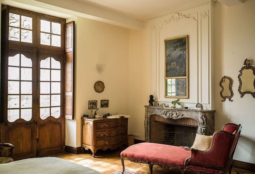 디럭스 룸, Château D’orion