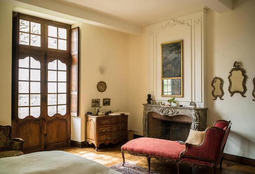 디럭스 룸, Château D’orion