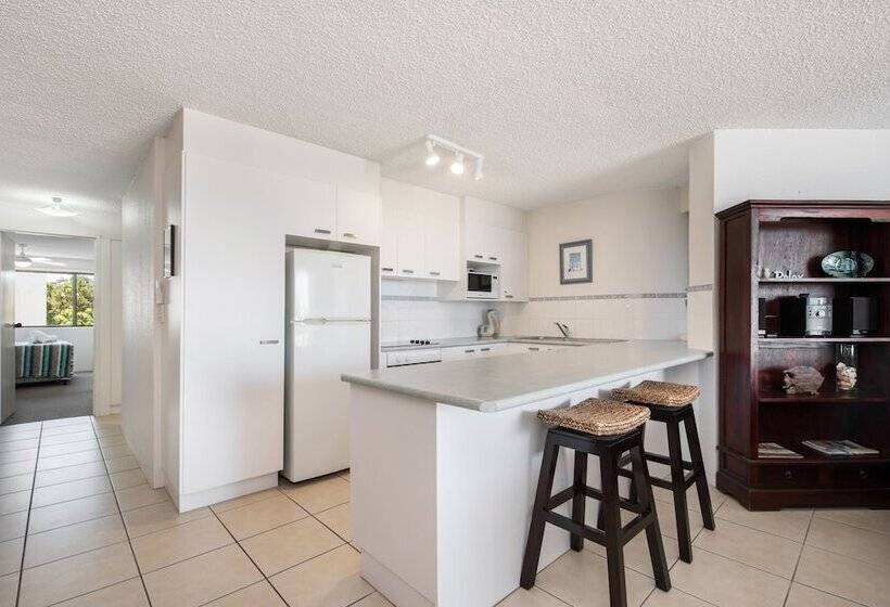 דירת חדר נוף לים, Alexandria Apartments