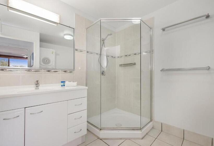 침실 2개 바다 전망 아파트, Alexandria Apartments