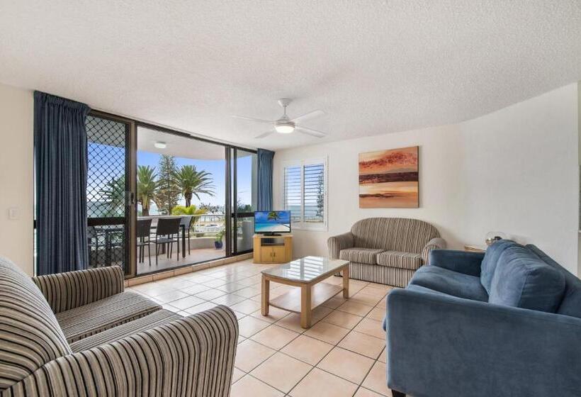 Superior 2-bedroom flat with sea view, Alexandria Apartments