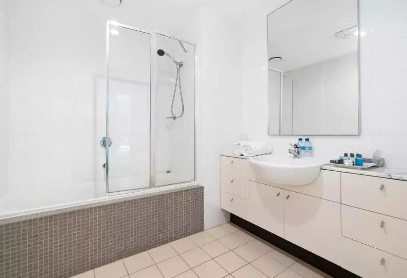 テラス付き１ベッドルームアパートメント, Brighton Bay Apartments