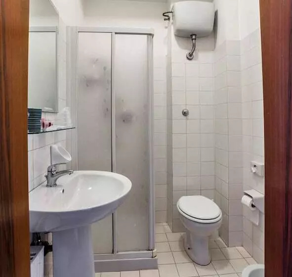 اتاق کلاسیک, De La Ville Depandance Di Hotel Augustus