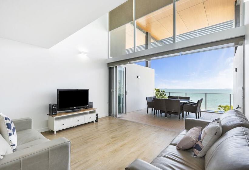带3个卧室带海景的公寓, Echelon Apartments Yeppoon