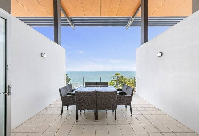 带3个卧室带海景的公寓, Echelon Apartments Yeppoon