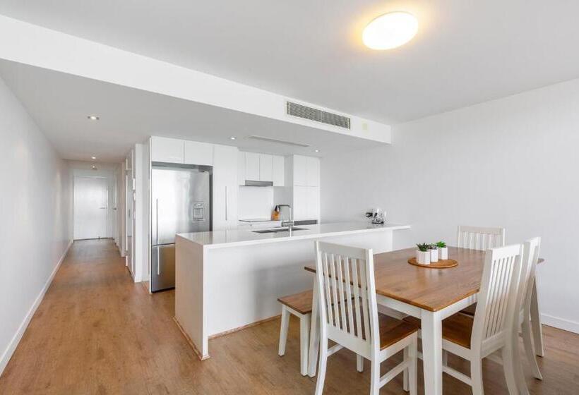 带3个卧室带海景的公寓, Echelon Apartments Yeppoon
