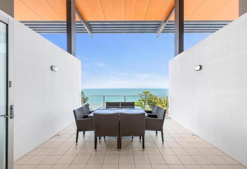 带3个卧室带海景的公寓, Echelon Apartments Yeppoon