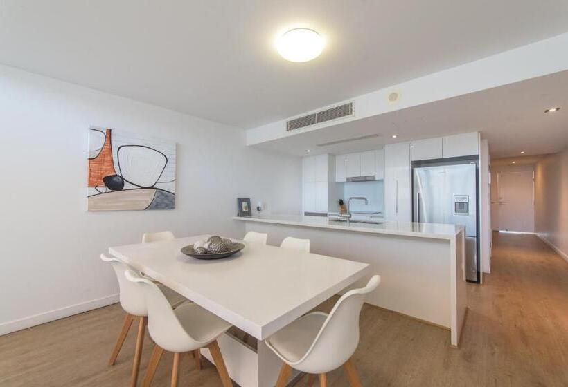 带3个卧室带海景的公寓, Echelon Apartments Yeppoon