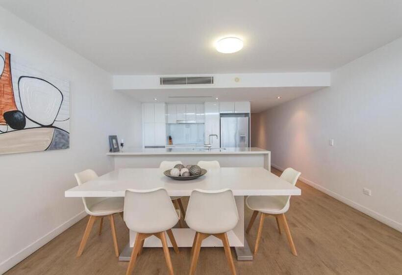 带3个卧室带海景的公寓, Echelon Apartments Yeppoon