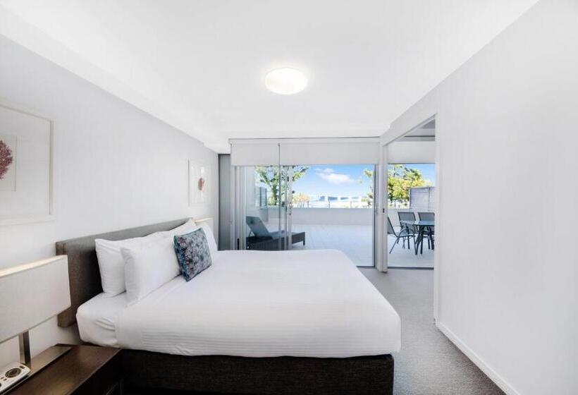 2 Bedroom Apartment with Views, Echelon Apartments Yeppoon
