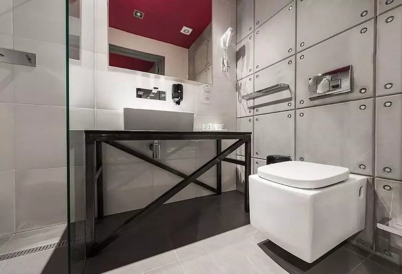 اتاق لوکس, Artis Loft