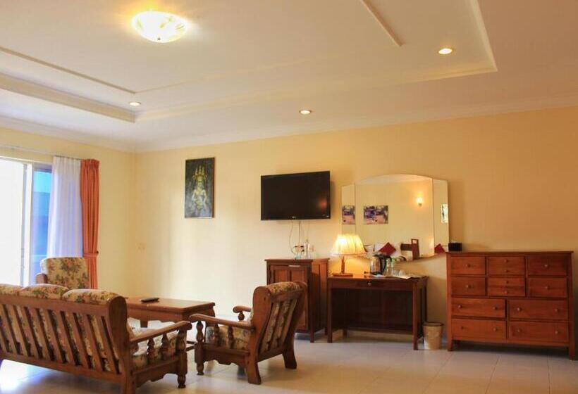 חדר דלוקס, Don Bosco Hotel School