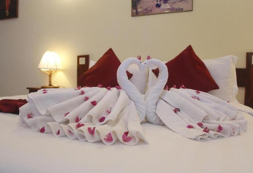Номер Deluxe, Don Bosco Hotel School