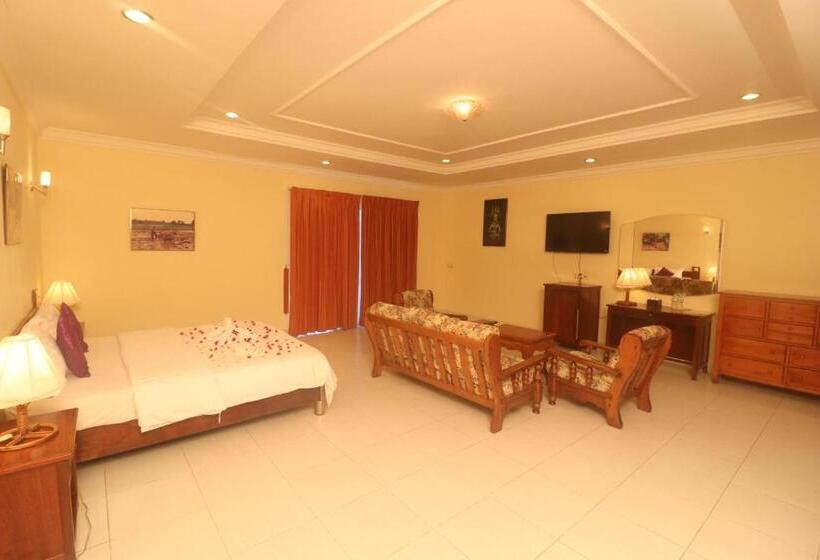 חדר דלוקס, Don Bosco Hotel School