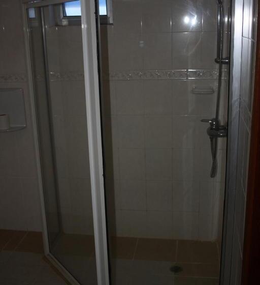 חדר סטנדרט עם מיטת קינג, Don Bosco Hotel School