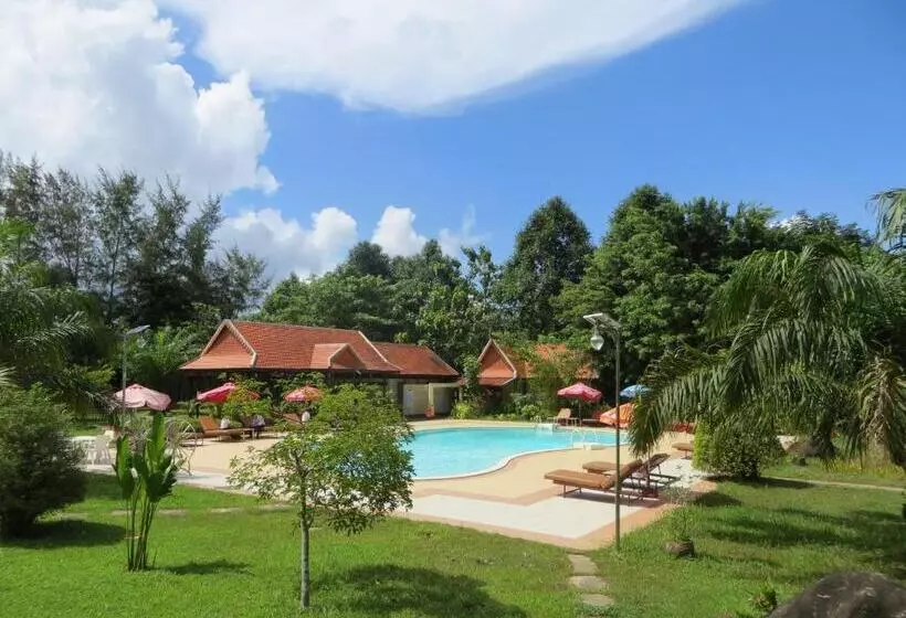 １ベッドルームハウス, Don Bosco Hotel School