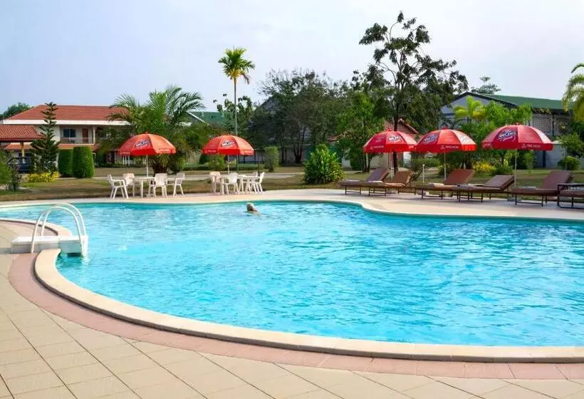 １ベッドルームハウス, Don Bosco Hotel School