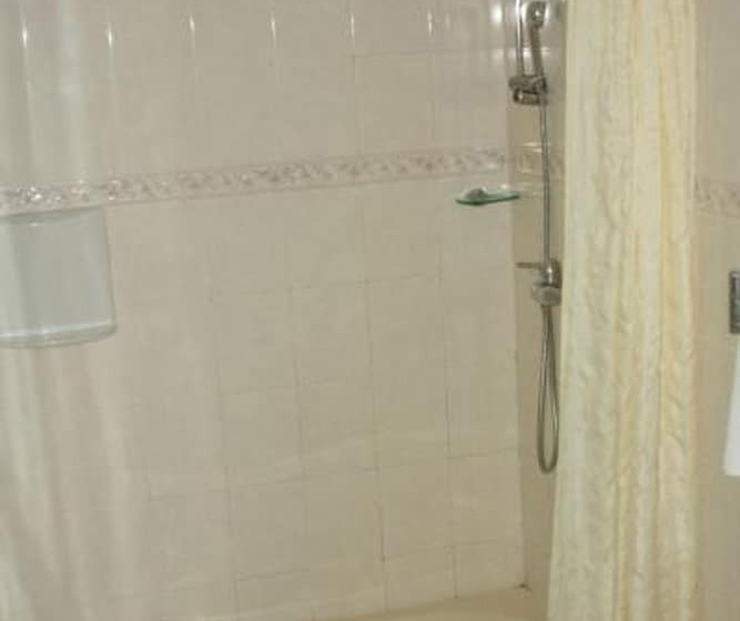 חדר סטנדרט, Don Bosco Hotel School