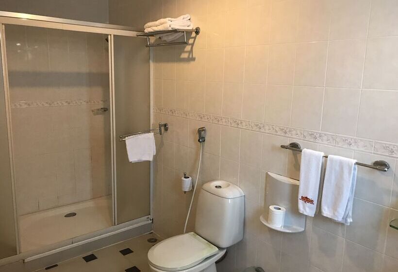 Номер Superior, Don Bosco Hotel School