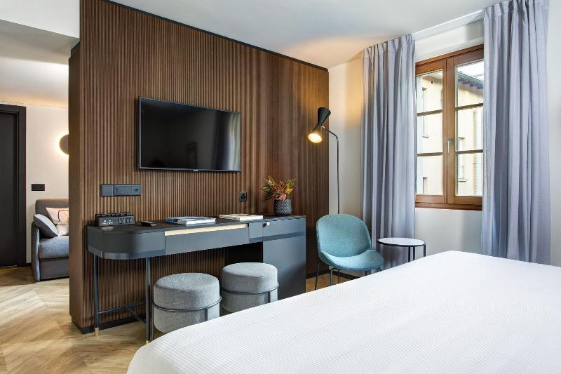 Номер Deluxe, Don Bosco Hotel School