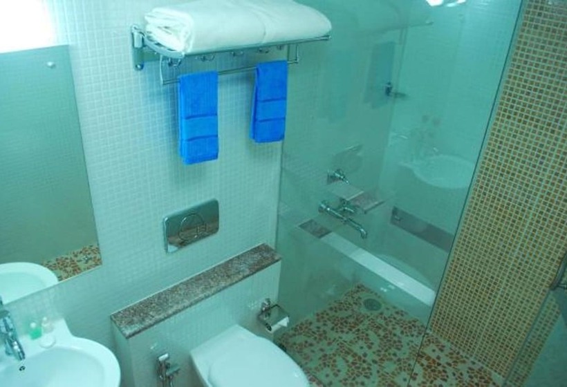 Deluxe Zimmer, Sri Krishna Suites