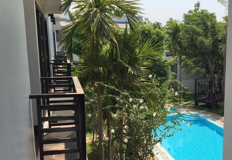 اتاق استاندارد با بالکن, Prana