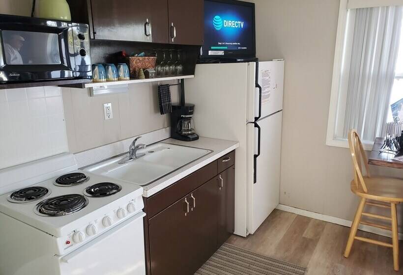 בקתה, Lake Breeze Resort