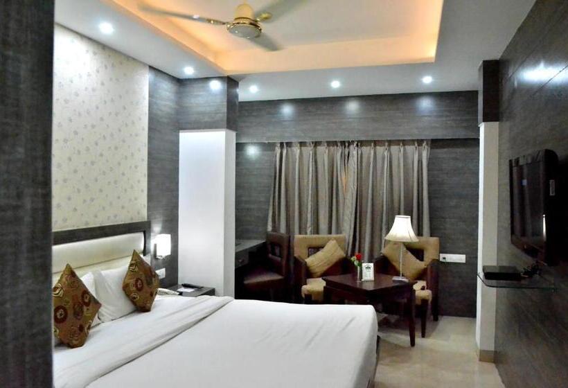 Chambre Deluxe, Landmark