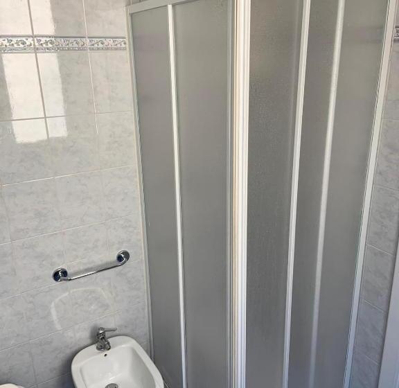 Quarto Estandar, Lungomare