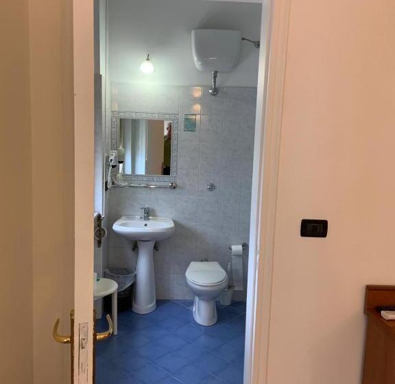 اتاق استاندارد, Lungomare