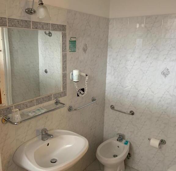 اتاق سوپریور, Lungomare