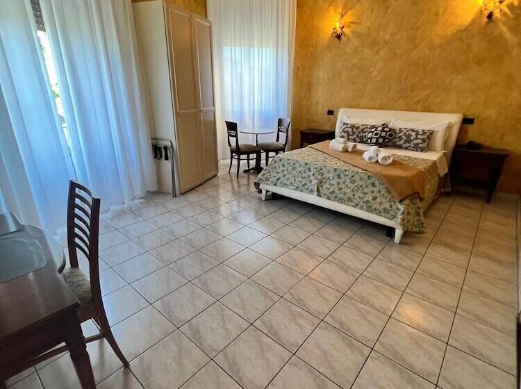 سوییت جونیور, Lungomare