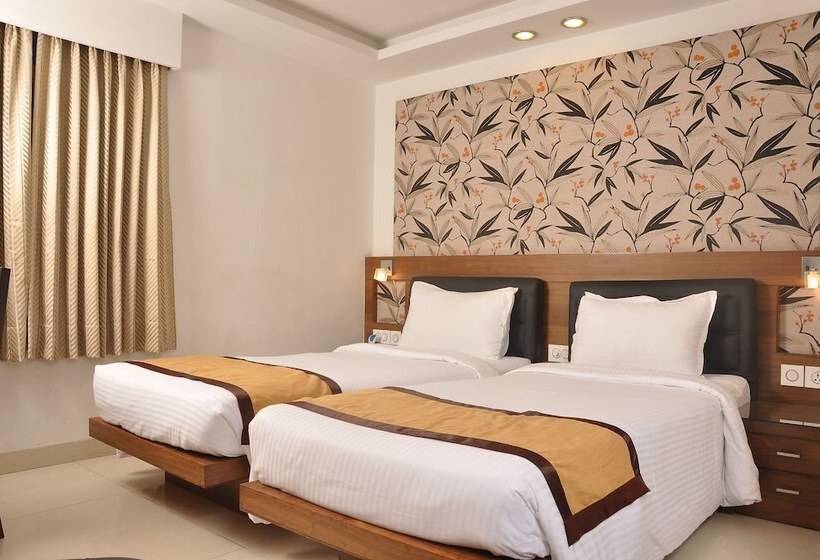 غرفة قياسية, Niharika