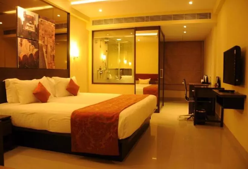デラックスルーム, Regency Sameera Vellore By Grt Hotels