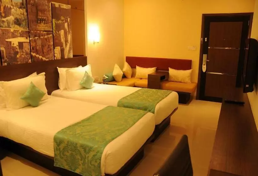 デラックスルーム, Regency Sameera Vellore By Grt Hotels