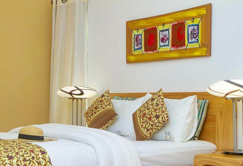 سوییت سوپریور با چشمانداز دریا, The Place Resort At Tokeh Beach