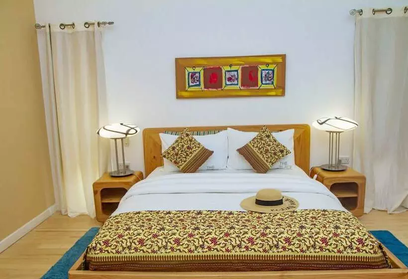 سوییت سوپریور با چشم‌انداز دریا, The Place Resort At Tokeh Beach