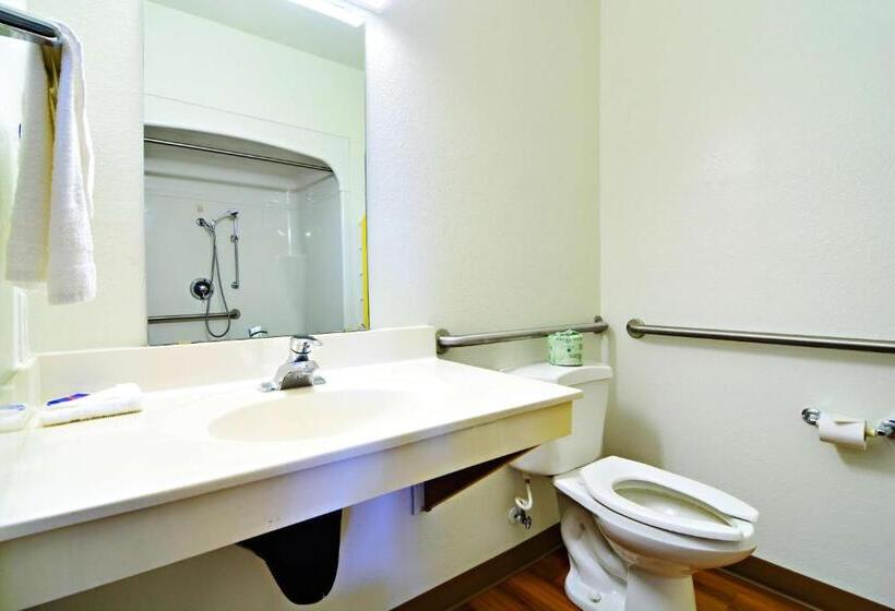 غرفة قياسية لذوى الاحتياجات الخاصة, Motel 6benson, Az