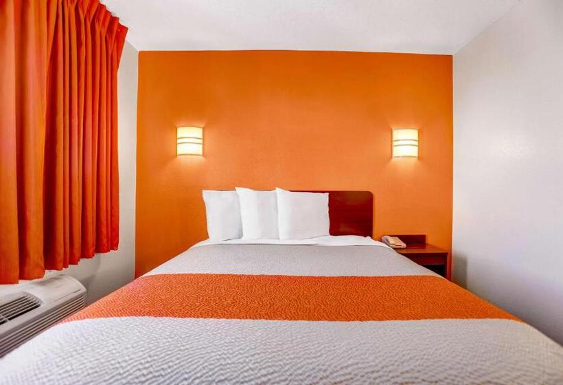 غرفة قياسية لذوى الاحتياجات الخاصة, Motel 6benson, Az