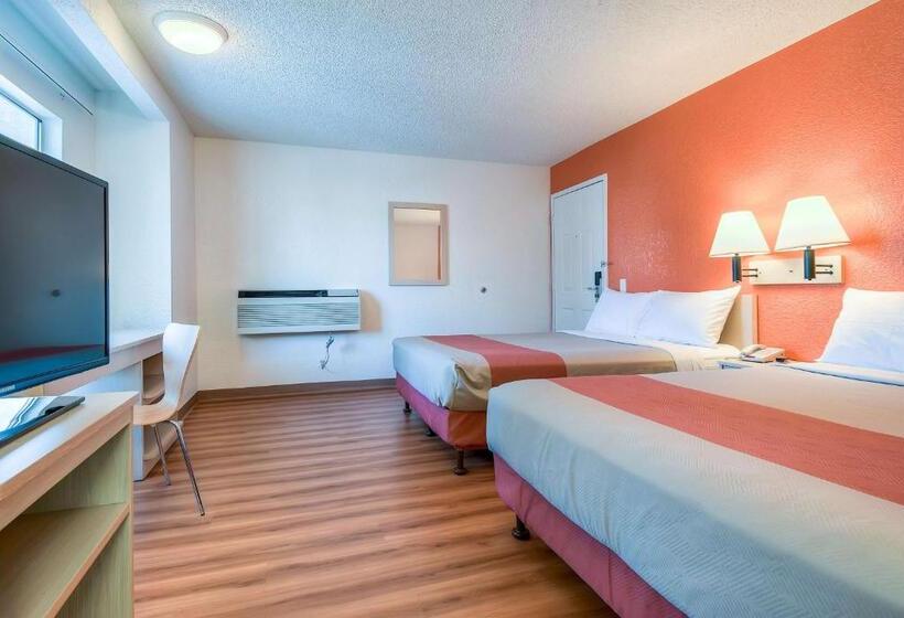 Четырехместный Номер Deluxe, Motel 6 Rowland Heights, Ca Los Angeles Pomona