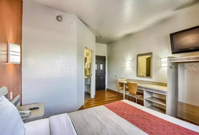 スタンダードルーム, Motel 6mission, Tx