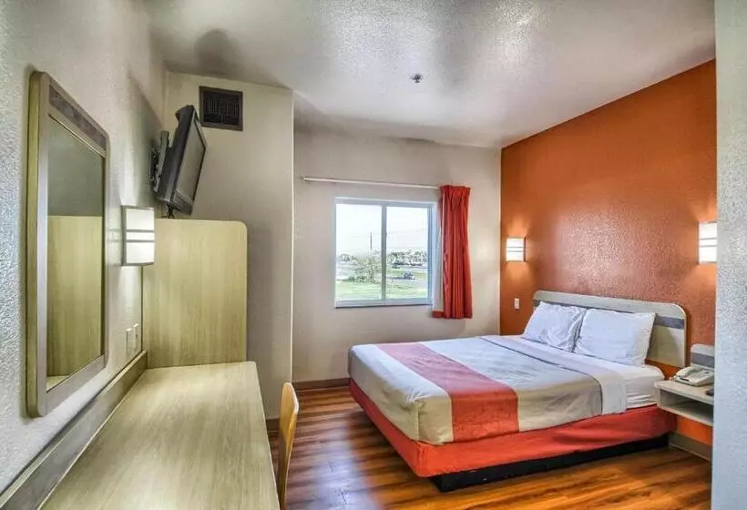 スタンダードルーム, Motel 6mission, Tx