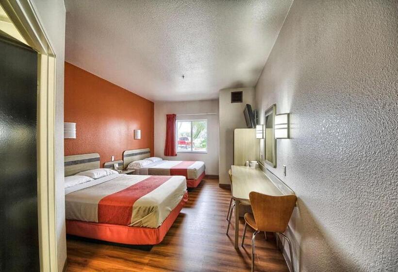 غرفة ديلوكس, Motel 6mission, Tx