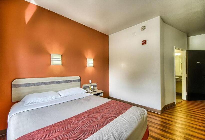 غرفة قياسية, Motel 6mission, Tx